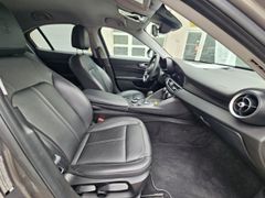 Fahrzeugabbildung Giulia 2.2 JTDM