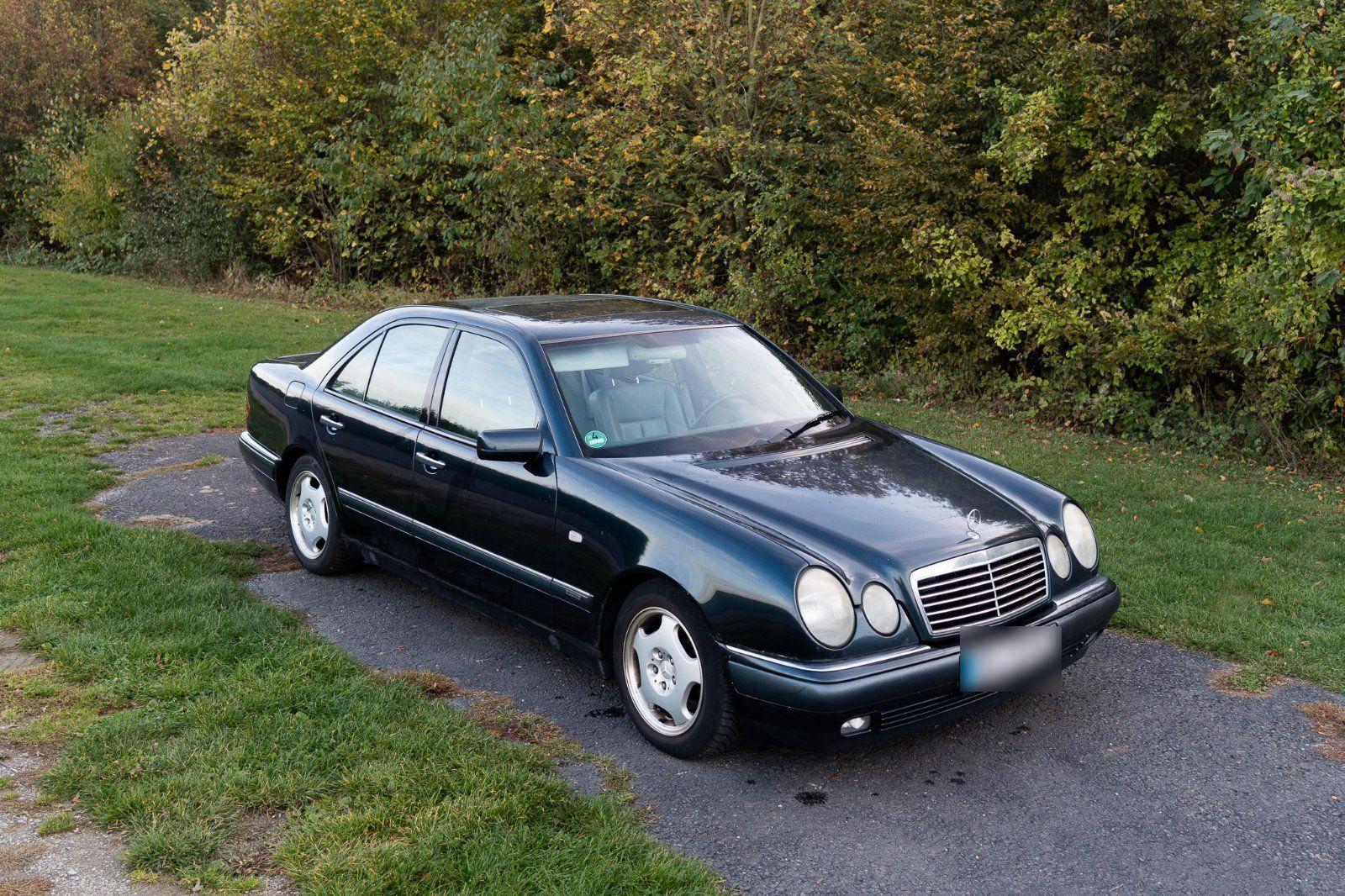 Mercedes-Benz E 280