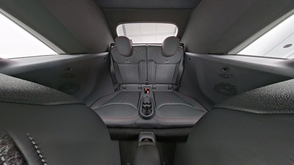 MINI John Cooper Works Cabrio - Bild 14