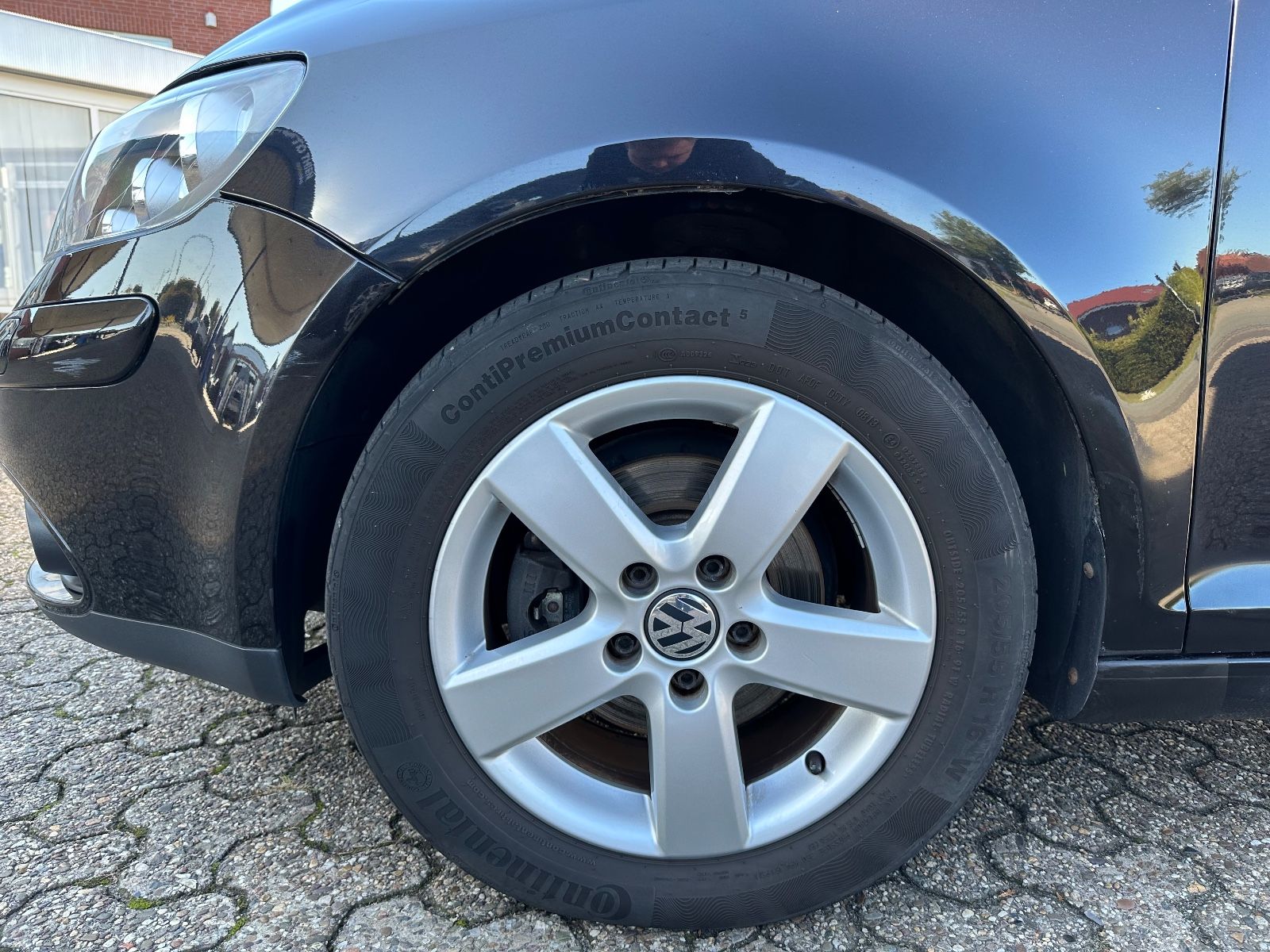 Fahrzeugabbildung Volkswagen Golf Plus 1.6 United AHK/SHZG/GRA