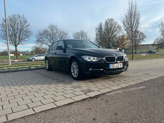 BMW 320d xDrive Sport Line 