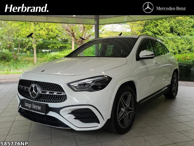 Mercedes-Benz GLA 220