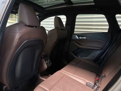 Fahrzeugabbildung BMW 218i Active Tourer M Sport--ACC/Travel/Pano/Head