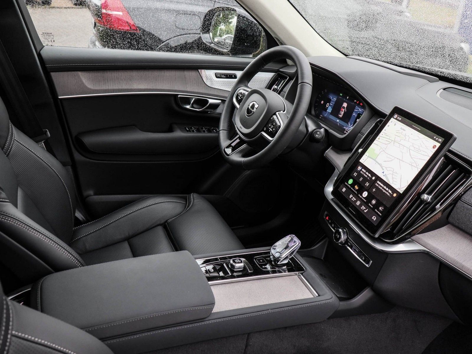 Volvo XC90 T8 AWD Ultra Dark Recharge Plug-In Hybrid imagem 3
