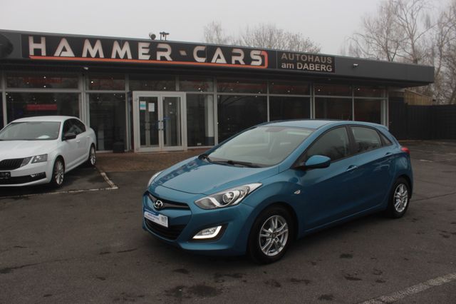 Hyundai i30 *Navi*SHZ*PDC*AHK*