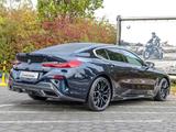 BMW M850i xDrive Gran Coupé HUD PANO ACC RFK NAVI - BMW M-Modelle mit Panoramadach
