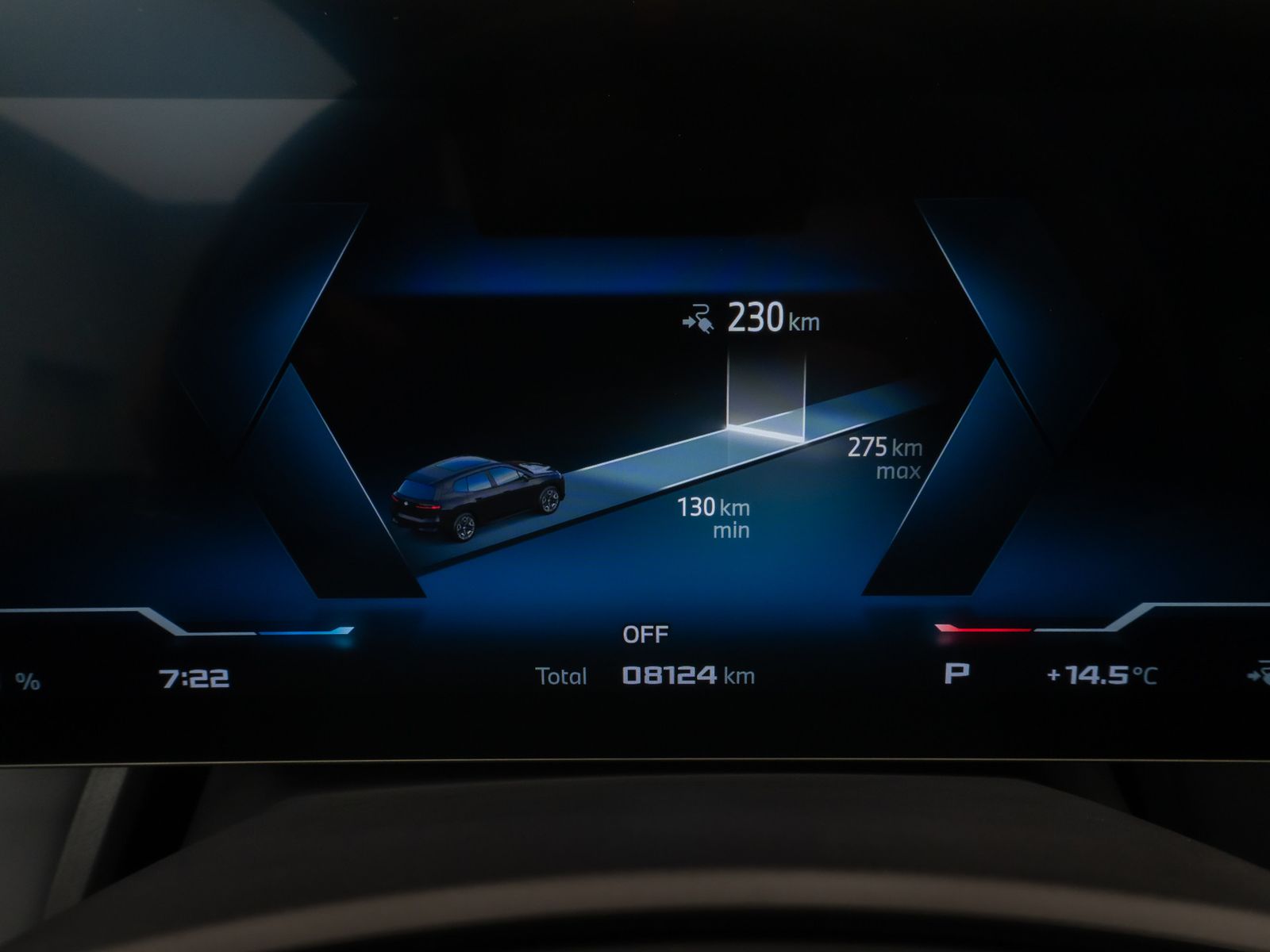 Fahrzeugabbildung BMW iX M60 Panorama 360°Laser B&W SoftCl Massage 22"