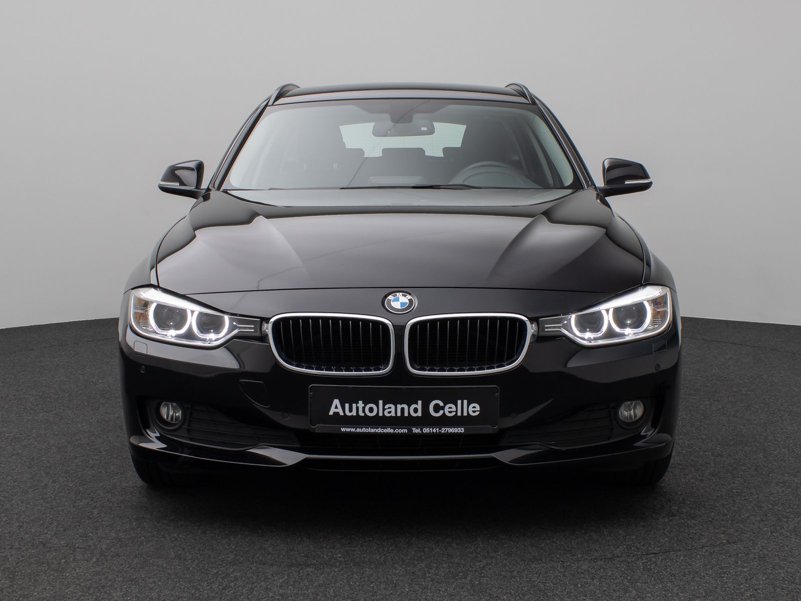 Fahrzeugabbildung BMW 320d Navi PDC Sitzhzg Xenon Geschwindigkeitsreg