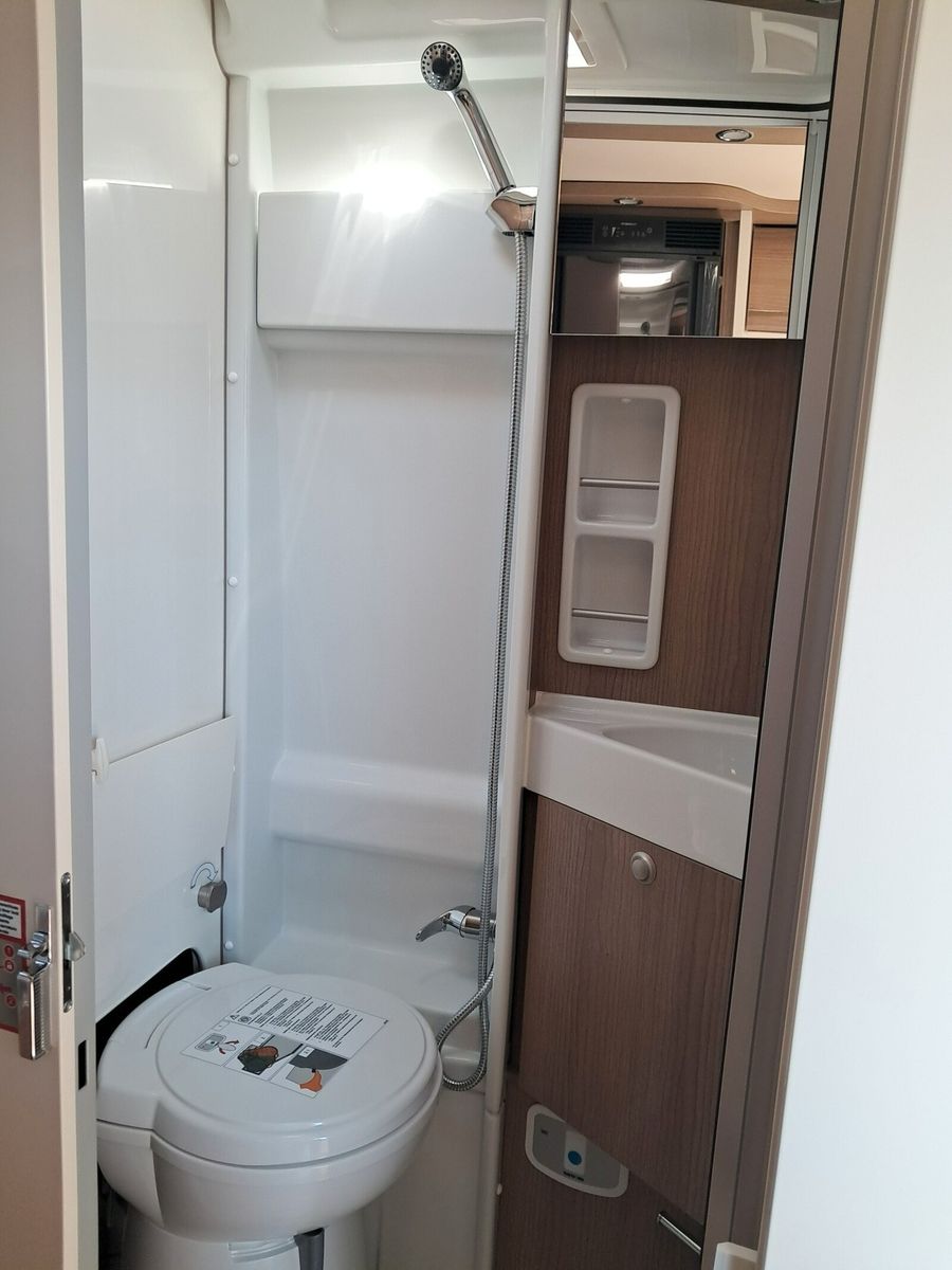 Fahrzeugabbildung Malibu Van comfort 600 DB Klimaautomatik, Radio DAB,