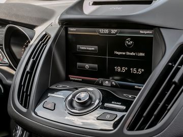Ford Kuga 2.0 Individual Parkautomatik Leder Kamera