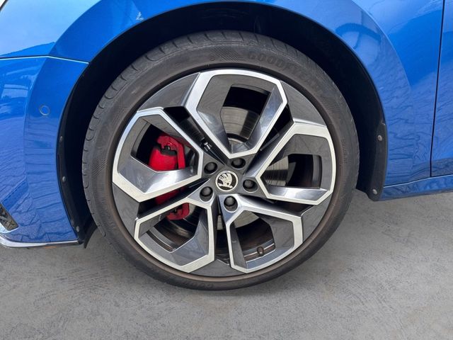Octavia Combi RS 2.0TSI 180kW FIRST EDITION MATR