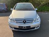 Mercedes-Benz B 200 B -Klasse B 200 - Mercedes-Benz B 200 Gebrauchtwagen in Köln