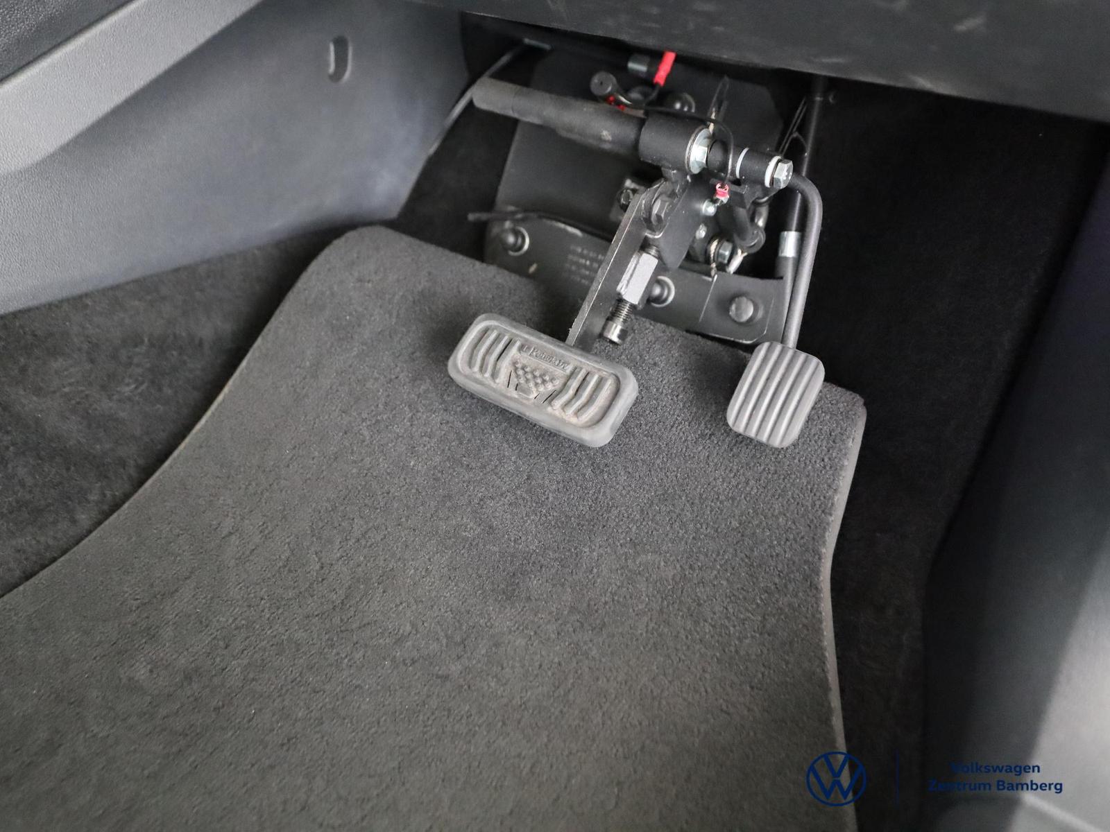 Volkswagen T-Roc 1.5 TSI Move+DSG+Fahrschulumbau+GJR+LED