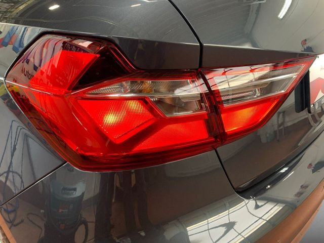 A1 Sportback 25 TFSI ADVANCED +MMI NAVI+VCP+PDC+