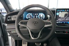 VW Tiguan 1.5 eTSI R-Line | Black Style | Pano | 20 VW Tiguan 1.5 eTSI R-Line | Black Style | Pano | 20