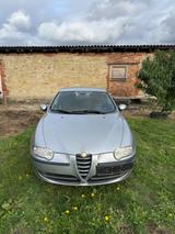 Alfa Romeo 147 2.0 16V T.Spark Distinctive Distinctive - Alfa Romeo 147 aus 2002
