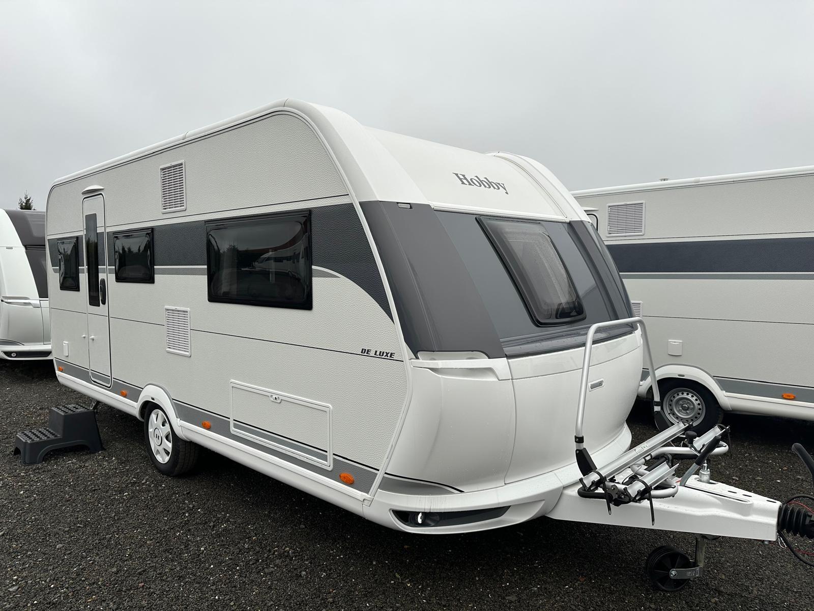 Hobby De Luxe 495 UL 1,8t Autark, Fahrradhalter, ETS