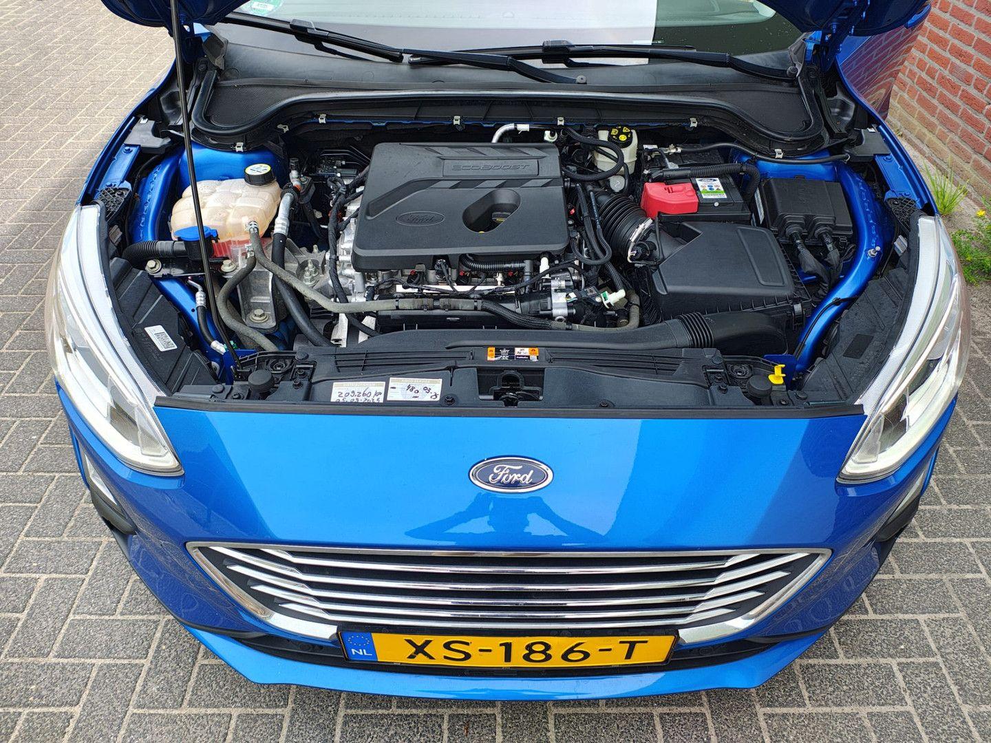 Ford Focus Wagon 1.5T 150PK Stoel+Stuur+Voorruitverwa