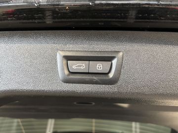 Fotografie 12 des BMW 530 530d xDrive Touring AT