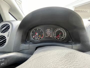 Volkswagen Golf - 12