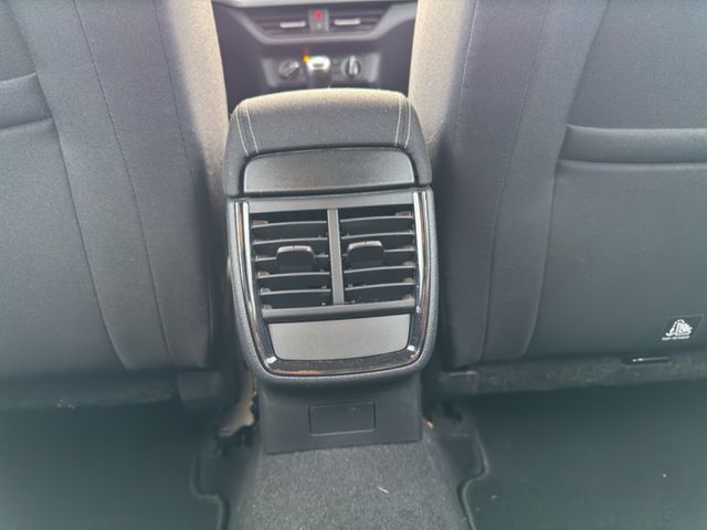 Skoda Kamiq 1.0 TSI Ambition *AHK*DAB*KLIMA*PDCHI* ALU