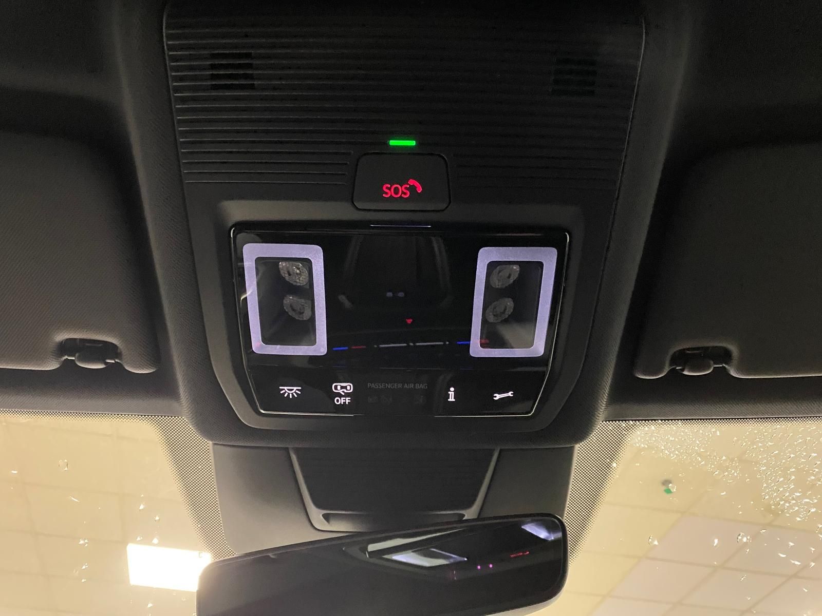 Fahrzeugabbildung Volkswagen T-Roc 1.5 eTSI R-Line NEUES MODELL AHK+ACC+KAMER