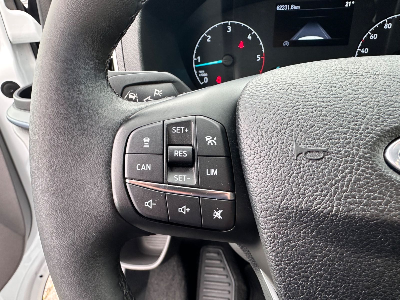 Ford Tourneo Custom 320 L1 Active Aut. Leder ACC Kam. foto 14