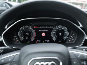 Audi Q3 - 9
