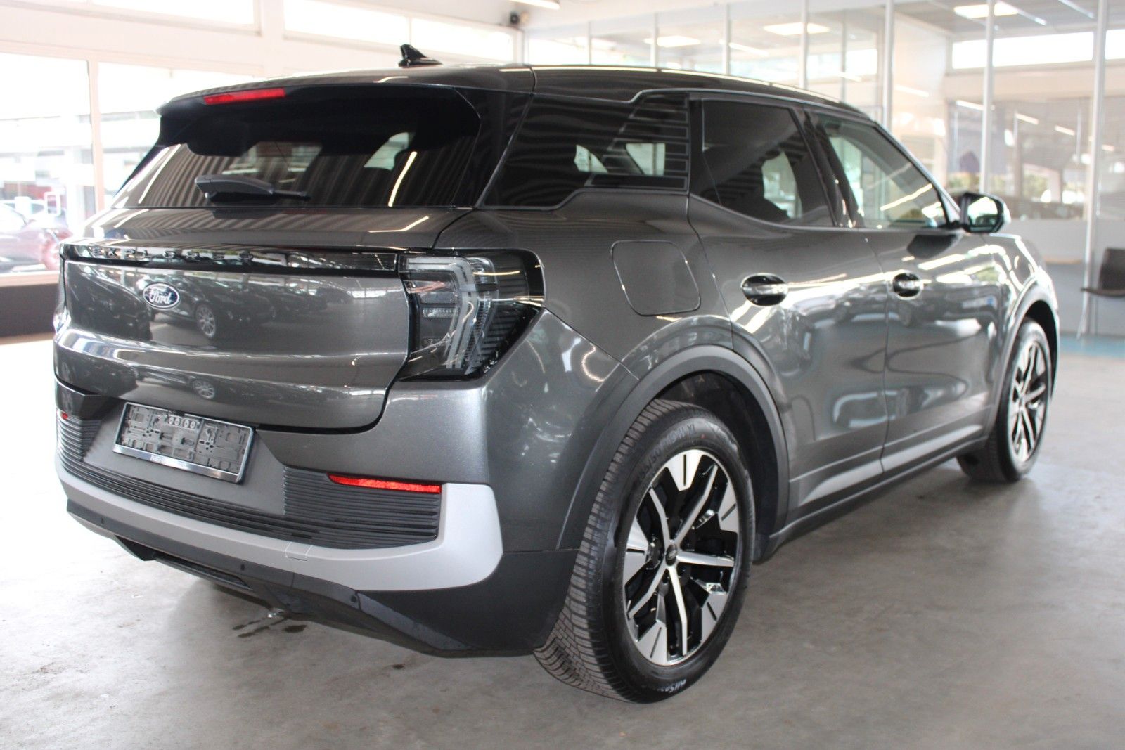 Fahrzeugabbildung Ford Explorer Ext.Range RWD 77kWh LED ACC NAVI uvm.