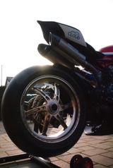 Ducati PANIGALE V2 RENNSTRECKENBIKE - DUCATI PANIGALE V2