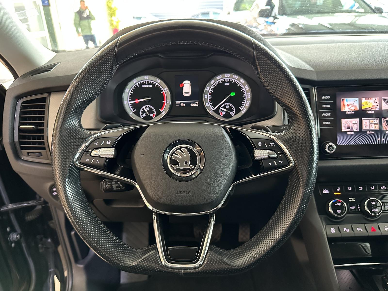 Skoda Kodiaq Clever*4xSHZ*ACC*LED*PDC*R.Cam*Navi*AHK