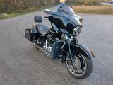 Harley-Davidson FLHX Street Glide - HARLEY-DAVIDSON STREET GLIDE FLHX