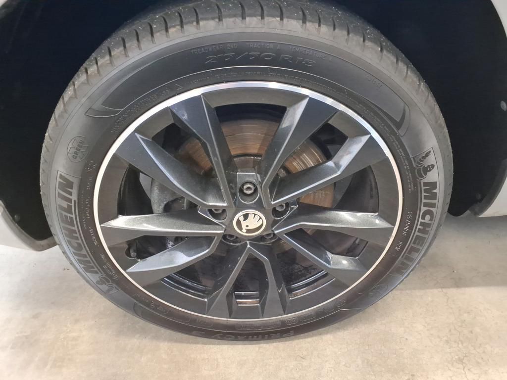 Skoda Karoq Sportline 1.5 TSI CAM*WINTER*LED*NAV