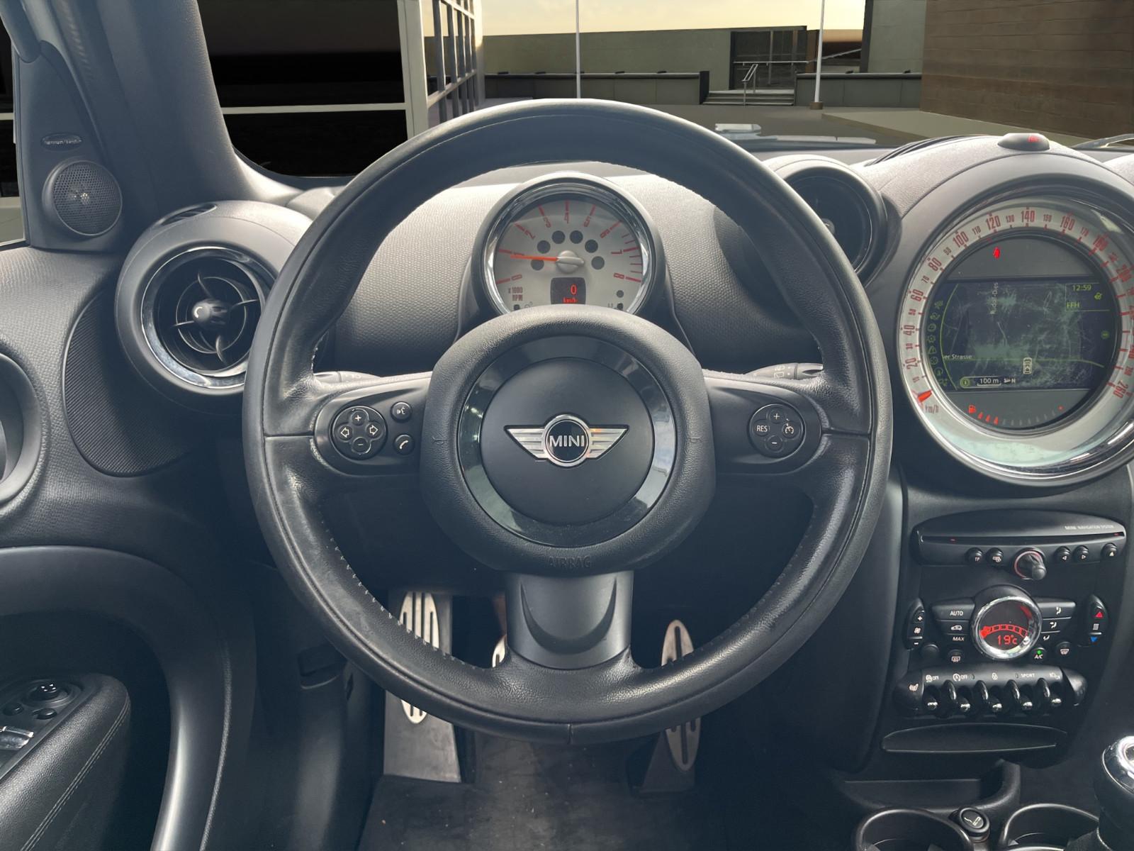 MINI Cooper S Countryman All4 Pano Navi Leder