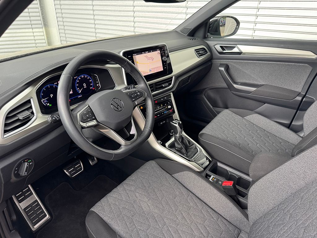 T-Roc 1.5 TSI "MOVE" *NAVI*IQ.DRIVE*KEYLESS*