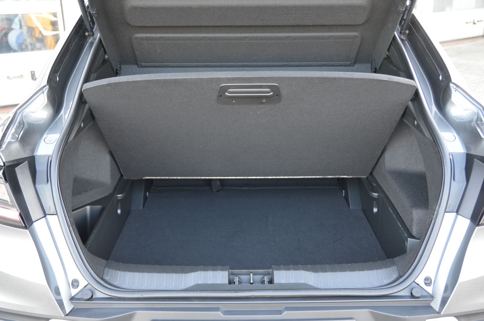 Fahrzeugabbildung Renault Arkana TCe 160 Mild-Hybrid Schiebedach Esprit A