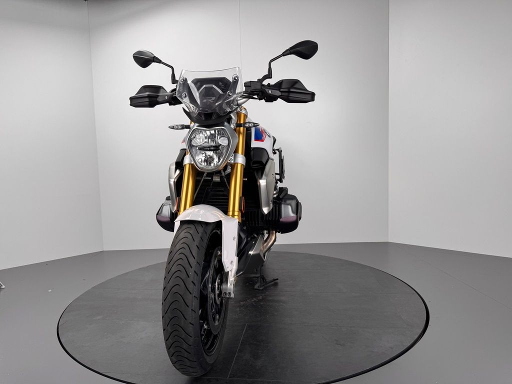 Fahrzeugabbildung BMW R 1250 R *SCHECKHEFTGEPFL. *1. HAND *TOP-ZUSTAND