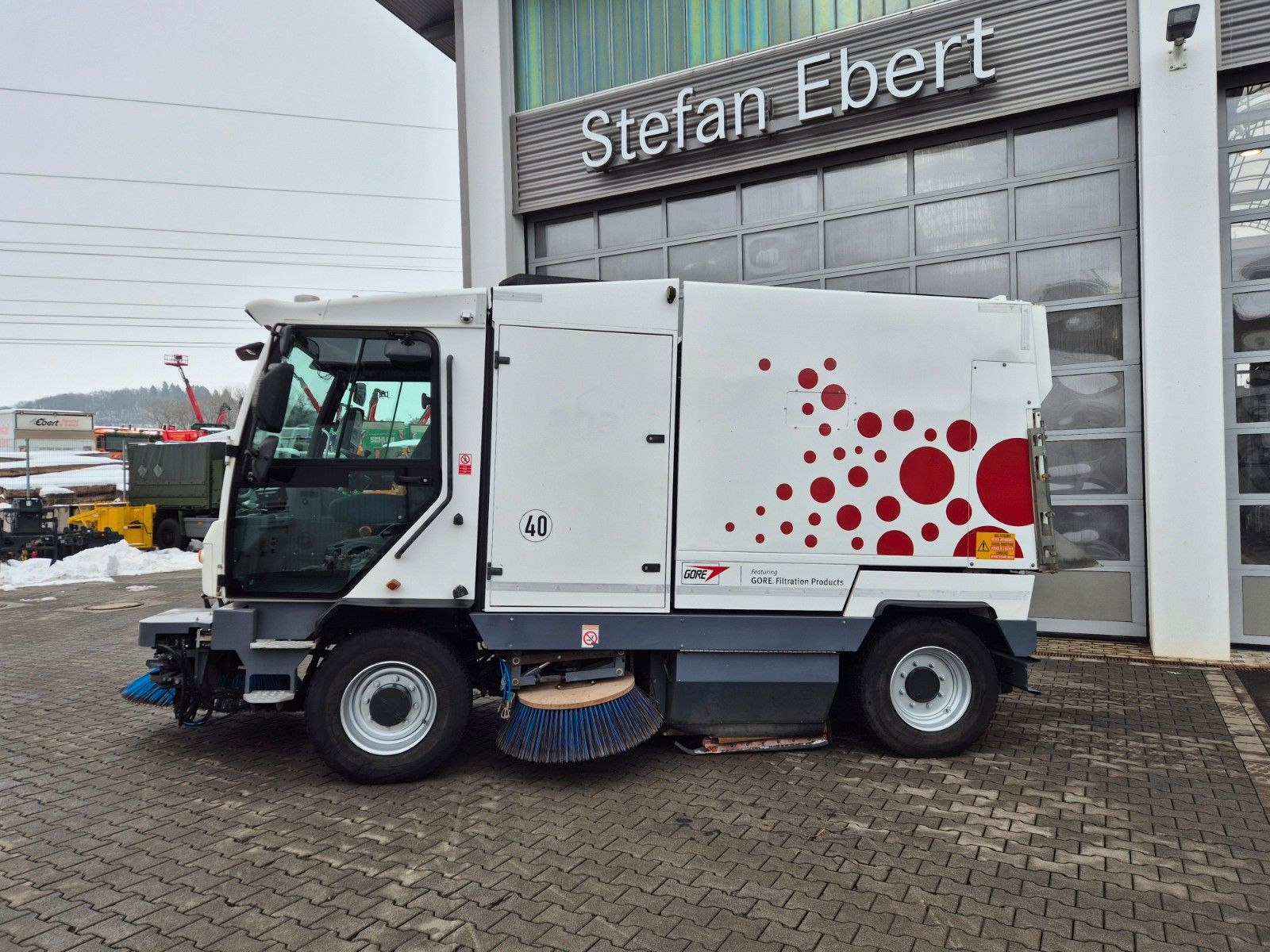 Fahrzeugabbildung Andere Dulevo 6000T Allradlenkung