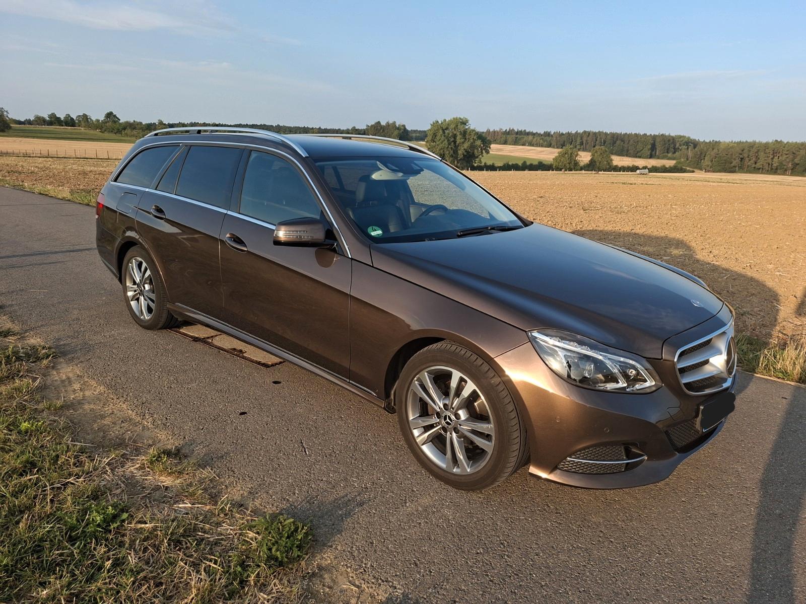 Mercedes-Benz E 220