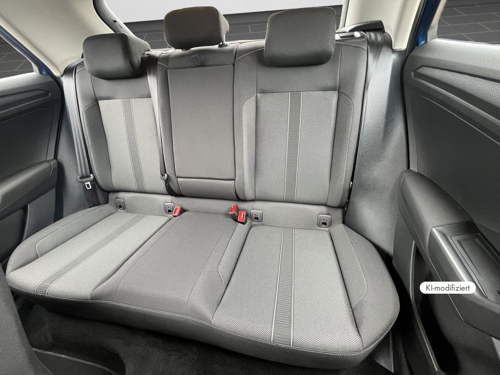 Volkswagen T-Roc - Bild 15