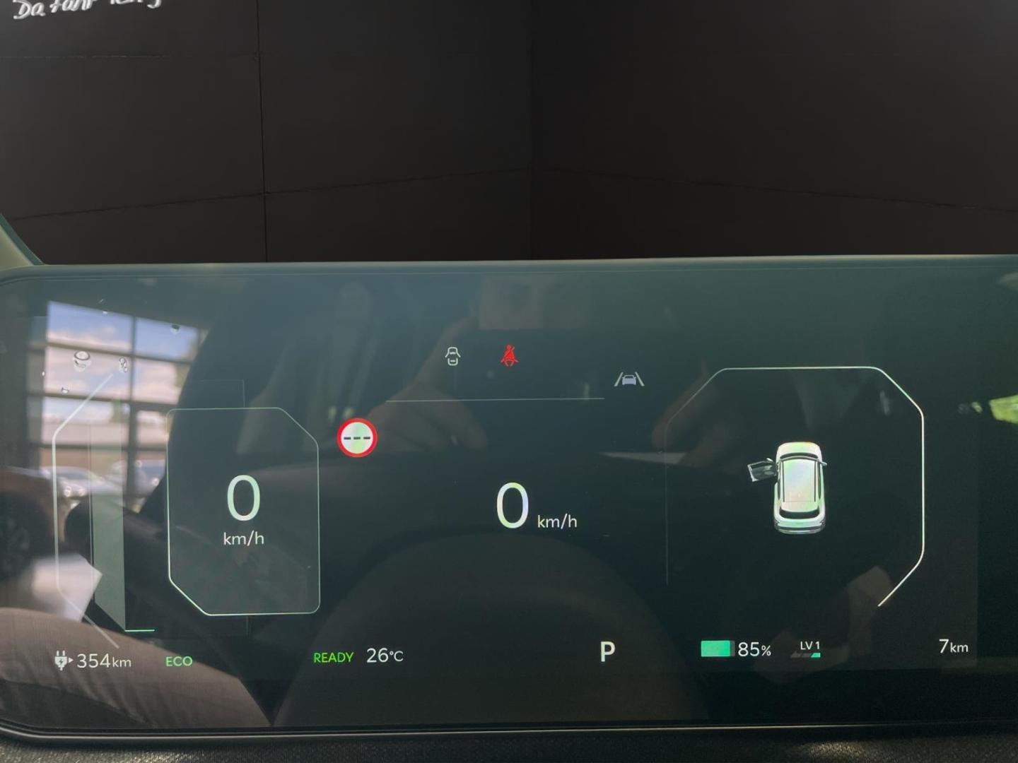 Kia EV2 61 kW Earth LED DAB SHZ LenkradHZG PDCv+h