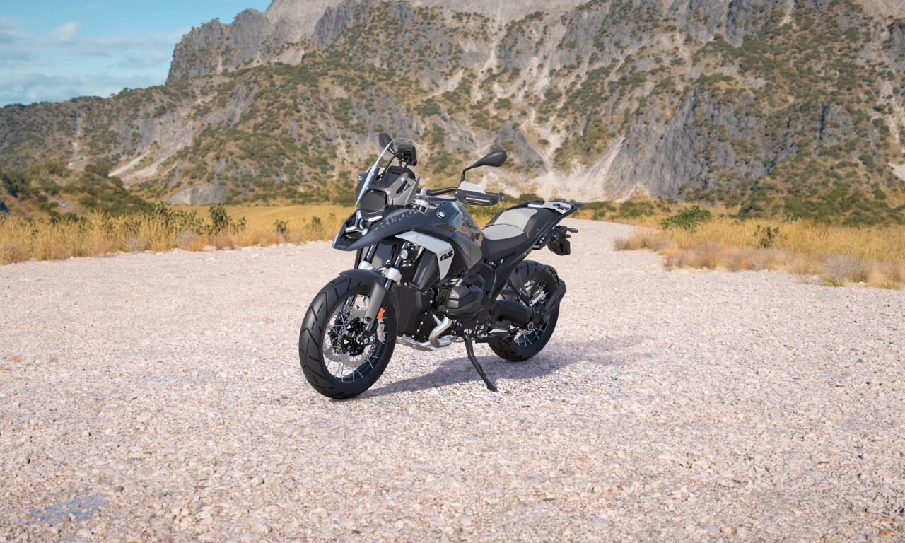 Fahrzeugabbildung BMW R 1300 GS Triple Black ASA inkl. Zubehör im Wert