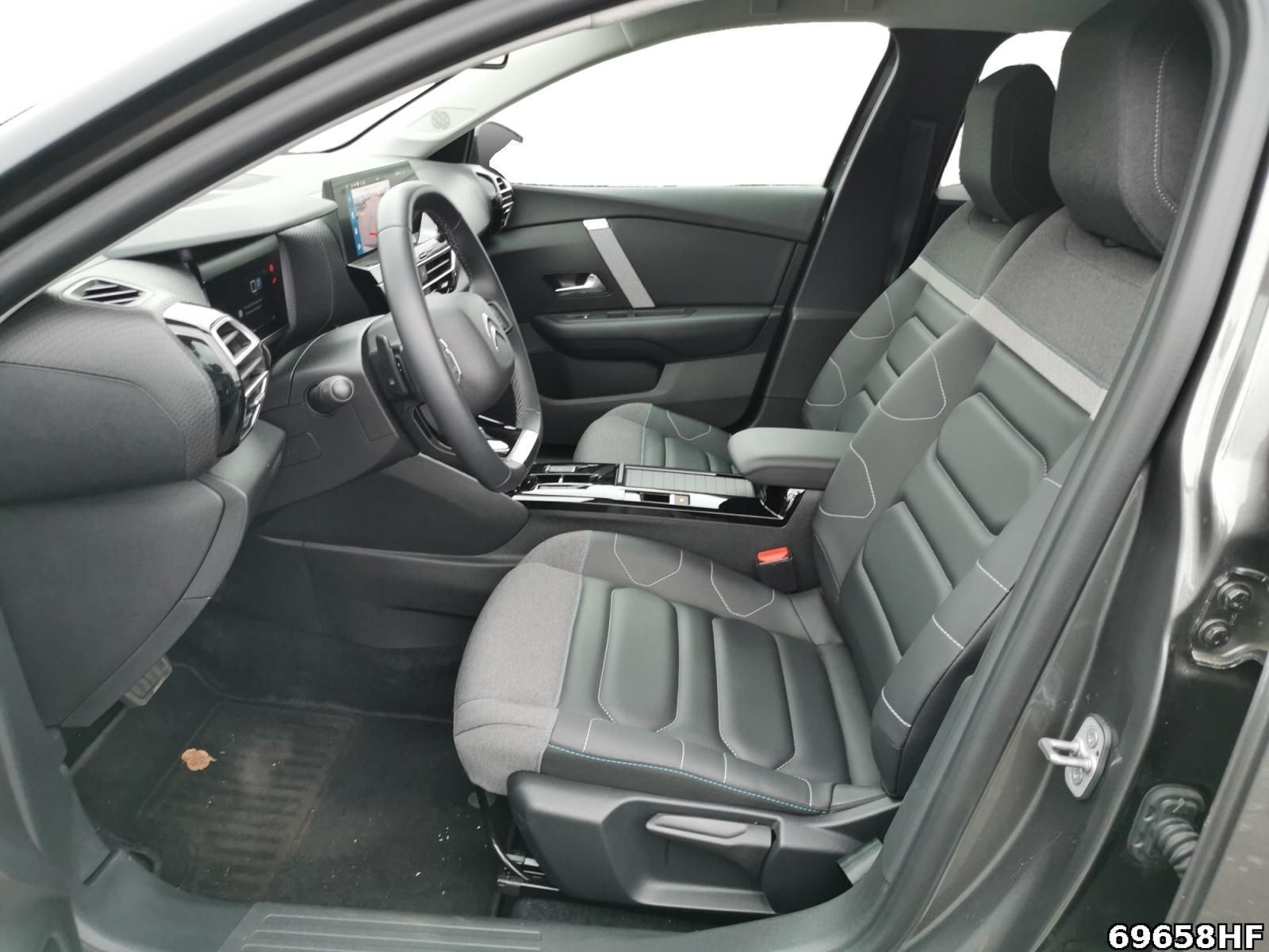 Fahrzeugabbildung Citroën C4 1.2 PureTech 130 Shine Stop&Start (EURO 6d)