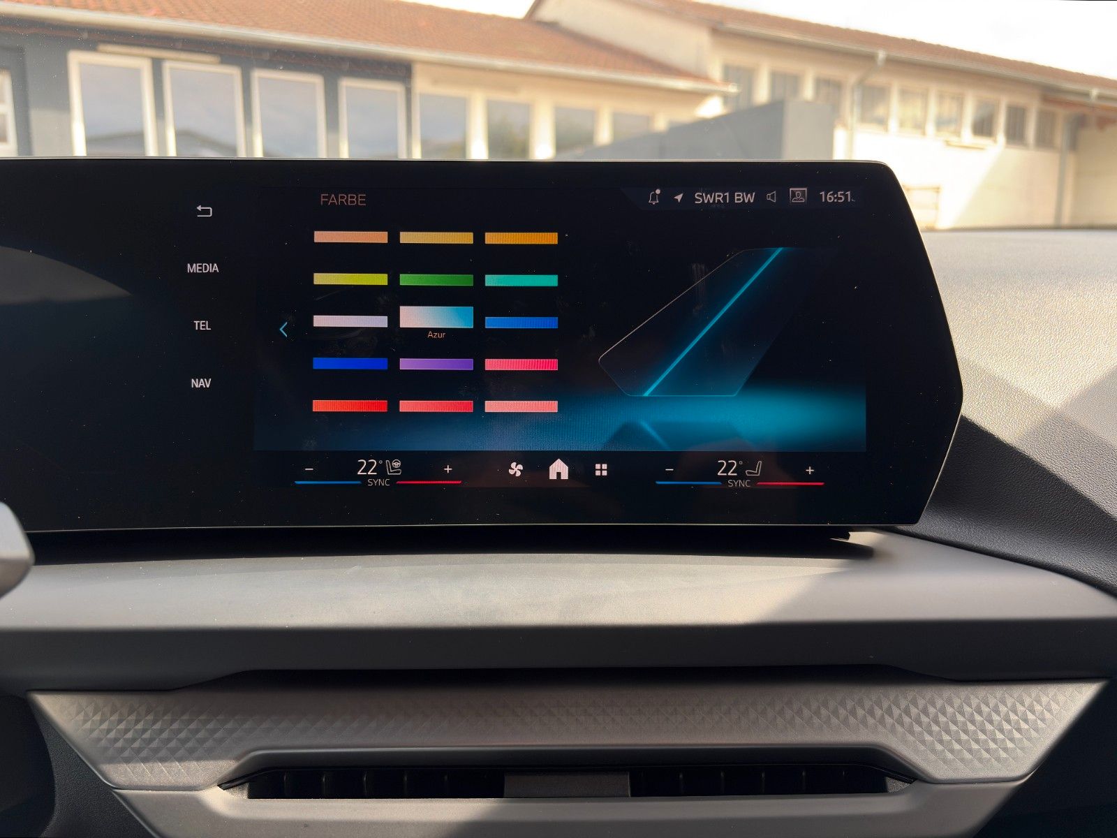 Fahrzeugabbildung BMW 120i Aut. Adap. LED CAM SHZ LHZ KZG CarPlay