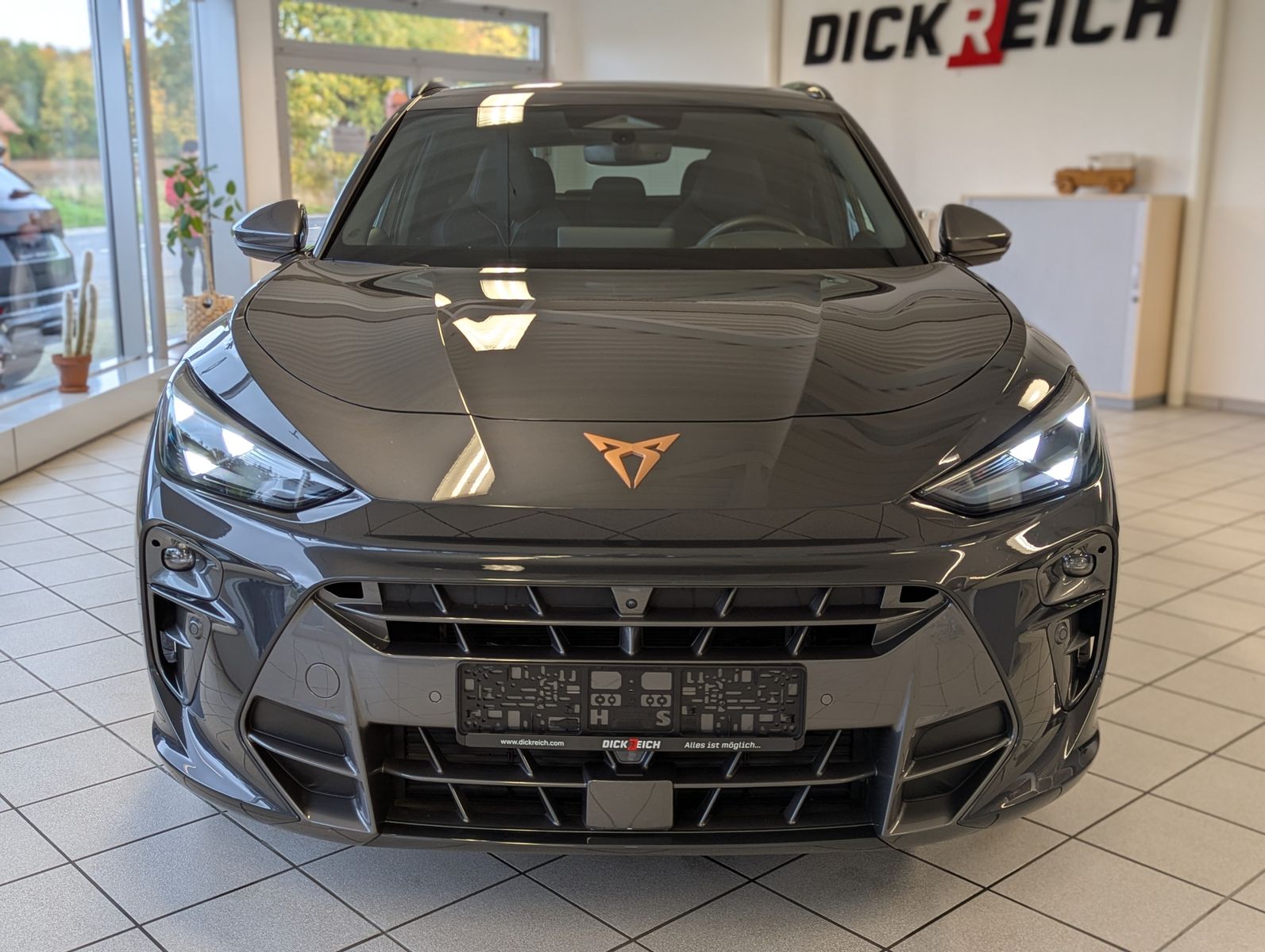 CUPRA Terramar 1.5 eTSI Sennheiser Edge-Paket HUD 19" - Image 2