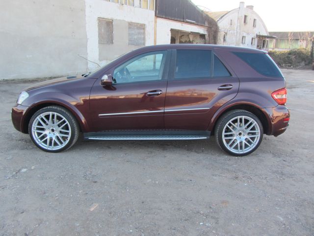 Mercedes-Benz ML 350 V6 AMG-Line/22 ´´Alu/Scheckheft/Voll