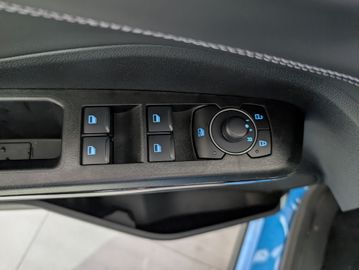 Ford Puma Titanium NEUES MODELL