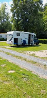 Knaus LIVE TI 700 MEG - Knaus Live 700