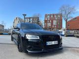 Audi S8 4.0 TFSI tiptronic quattro - - Audi S8 mit Benzin-Antrieb: Limousine, Automatik