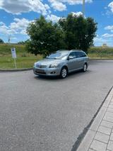 Toyota avensis t25 - Toyota Avensis: T25
